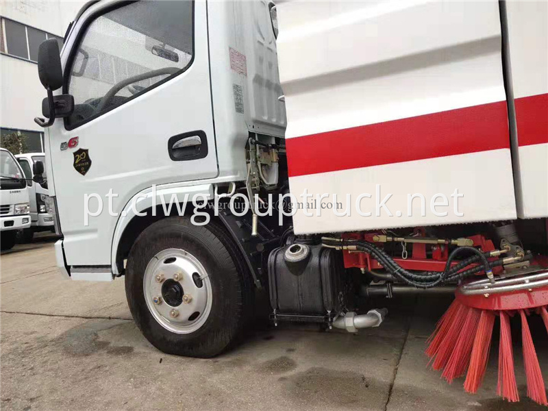 Sweeper Truck 5